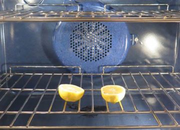 למה אתם תמיד צריכים לשים שני חצאי לימון בתנור – הסיבה גאונית