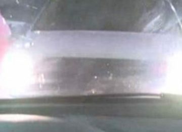 אזהרה של המשטרה: אם רכב מדליק מולכם אורות גבוהים – סעו מהר מהמקום, יתכן ואתם בסכנה