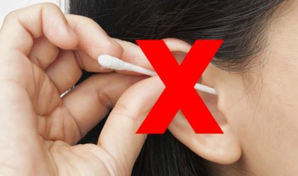 אם אתם מנקים את האוזן עם מקלות אוזניים, הפסיקו מיד! אתם גורמים לעצמכם נזק בלתי הפיך